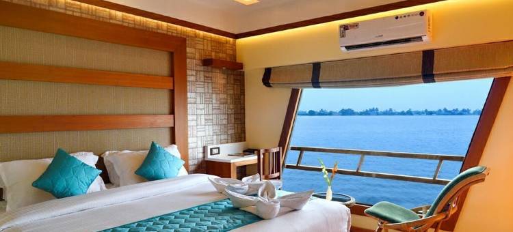 克拉拉船屋(Kerala Houseboats)图片