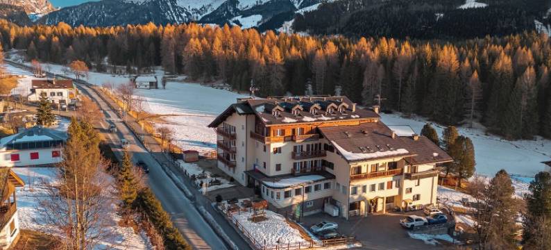 菲·贝拉蒙特酒店(Phi Hotel Bellamonte)图片