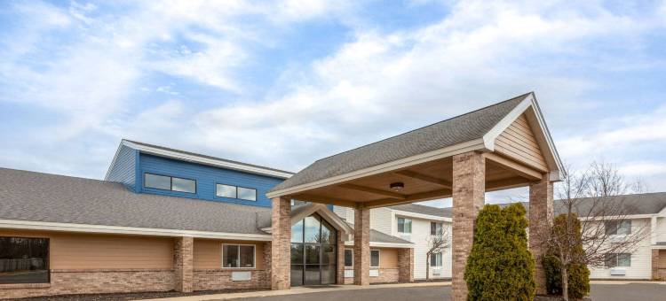 奥萨布勒河附近奥斯科达美吟温德姆酒店(AmericInn by Wyndham Oscoda Near AuSable River)图片