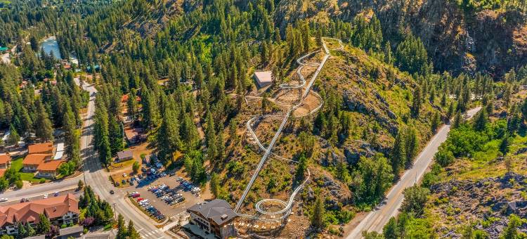 冰矛村雪暴工作室(Snowstorm Studio on Icicle Village)图片