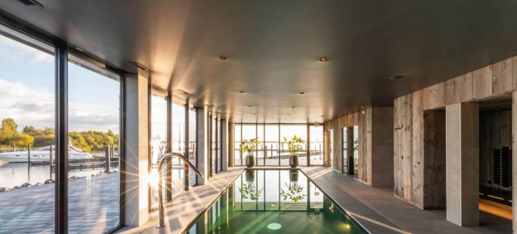 奥斯特丹姆度假村(Oesterdam Resort)图片
