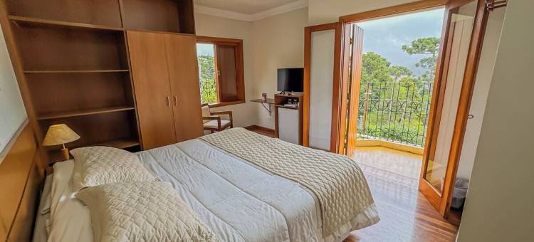 维多利亚别墅旅馆卡慕斯多若尔当(Pousada Victoria Villa by Nacional Inn - A 800 Metros da Vila Capivari)图片