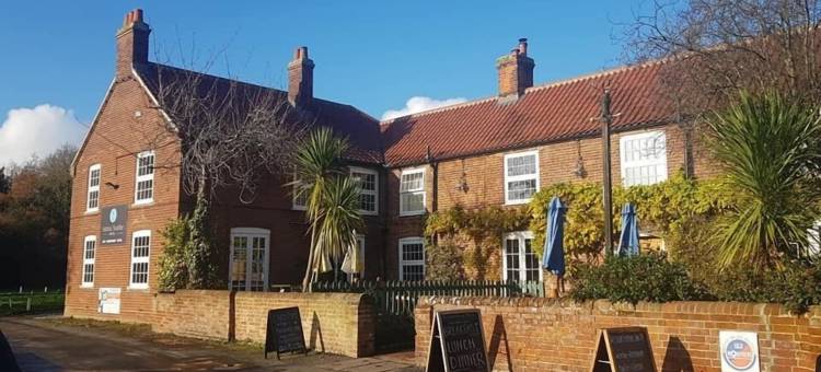 萨顿斯泰思酒店(Sutton Staithe Hotel)图片