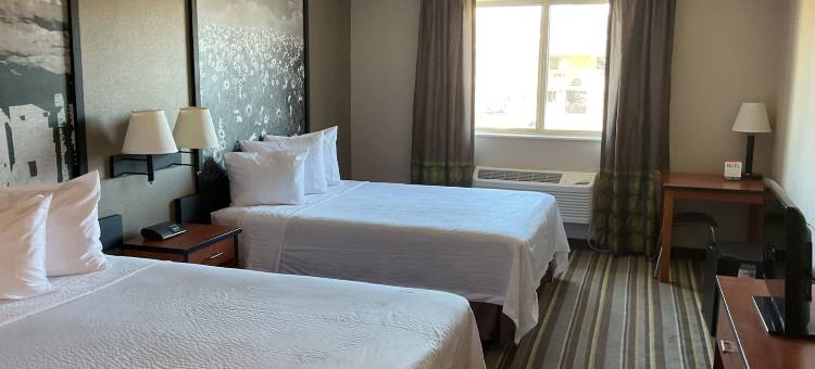 科罗拉多斯普林斯机场速8酒店(Super 8 by Wyndham Colorado Springs Airport)图片