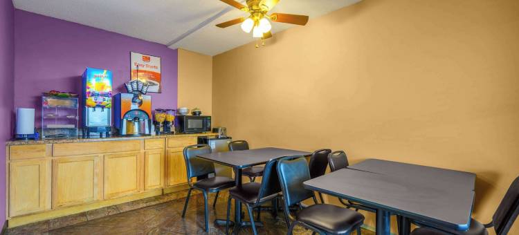 迪凯特伊克诺旅馆(Econo Lodge)图片