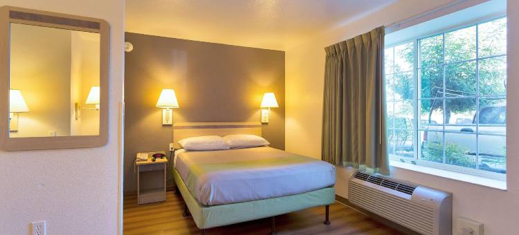 旧金山6号汽车旅馆 - 红木城(Motel 6 Belmont, CA - San Francisco - Redwood City)图片