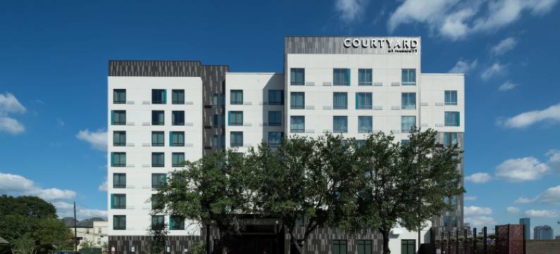 休斯顿高地I-10万豪万怡酒店(Courtyard by Marriott Houston Heights/I-10)图片
