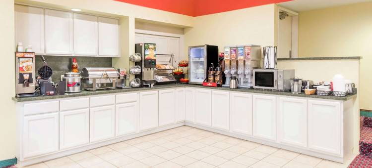 万达利亚温德姆华美达酒店(Ramada by Wyndham Vandalia)图片