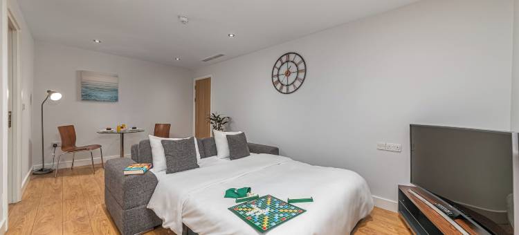 法恩伯勒HQ公寓酒店(HQ Aparthotel Farnborough)图片