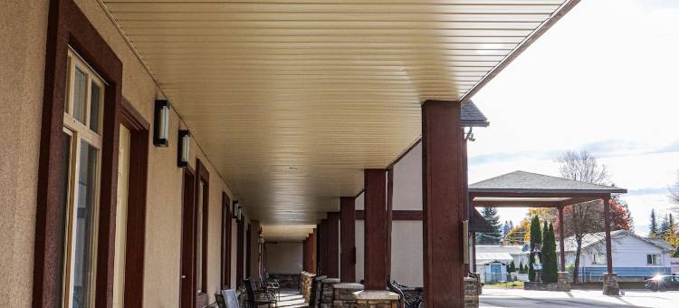 雷夫尔斯托克北风酒店(Northwinds Hotel Revelstoke)图片