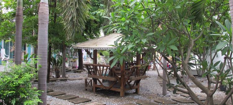 查理简易别墅酒店(Charlie's Bungalows)图片