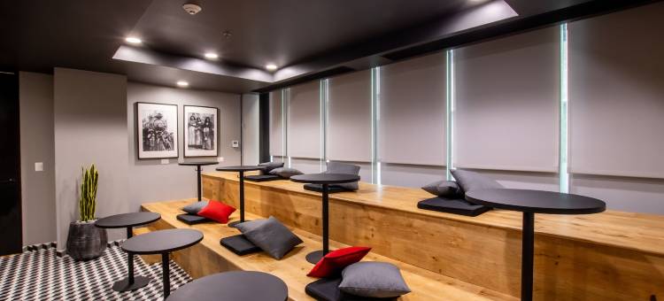 宜必思提华纳河区酒店(Ibis Tijuana Zona Rio)图片