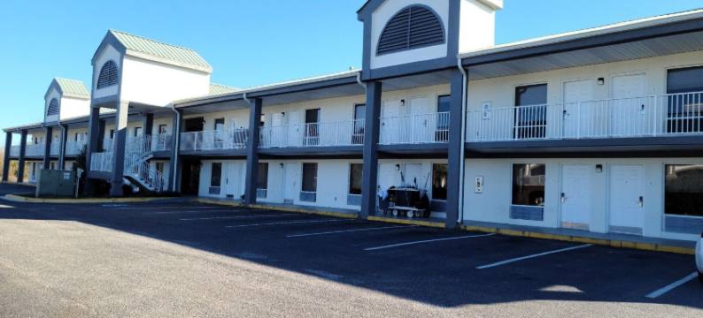 玛丽安娜呗盟酒店(Baymont by Wyndham Marianna)图片