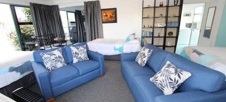 格洛斯特绿草地酒店(EMotel Napier)图片