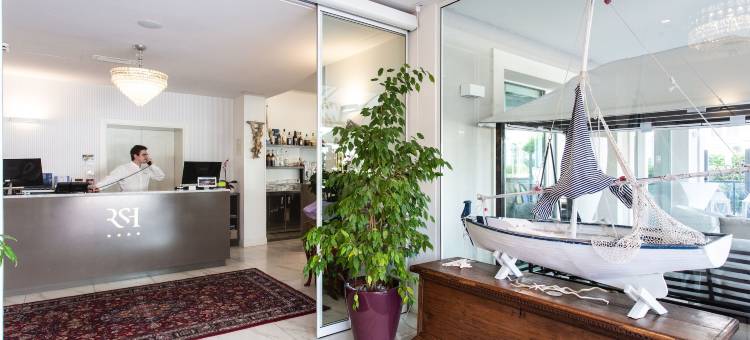 里米尼套房酒店(Rimini Suite Hotel)图片