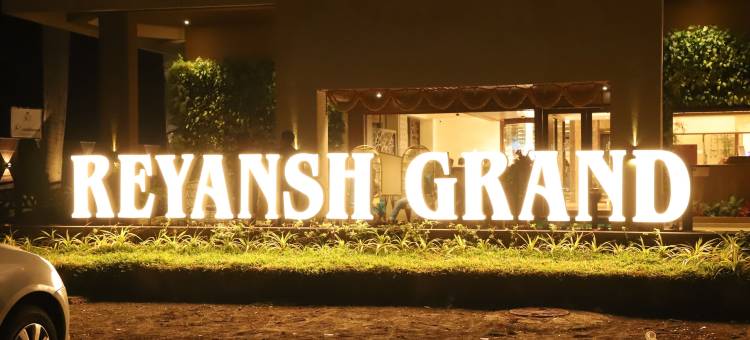 瑞妍什格兰德酒店(Hotel Reyansh Grand)图片