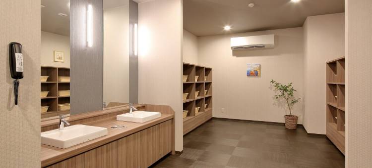 路线酒店Grand海南站前(HOTEL ROUTE-INN Grand KAINAN EKIMAE)图片