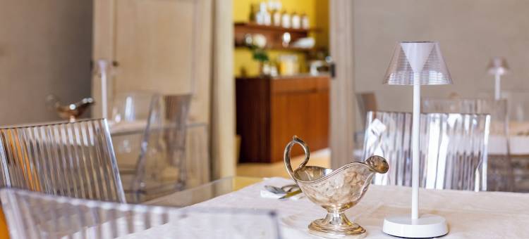 法乌宗宫殿酒店(Palazzo Fauzone Relais)图片