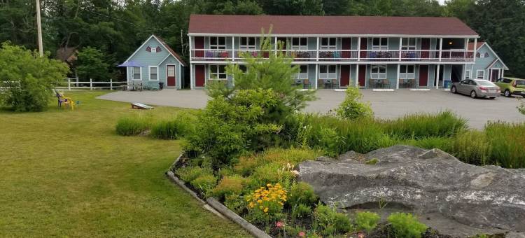 白山小屋汽车旅馆(White Mountain Motel and Cottages)图片