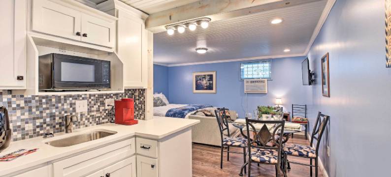 更新了的威廉斯敦公寓，带厨房！(Updated Williamstown Apartment with Kitchen!)图片