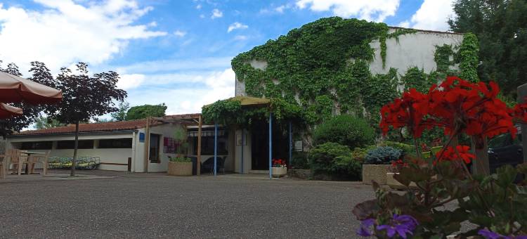 拉武特希亚克阿列河谷 VVF 度假园区(Vvf les Gorges de l'Allier)图片