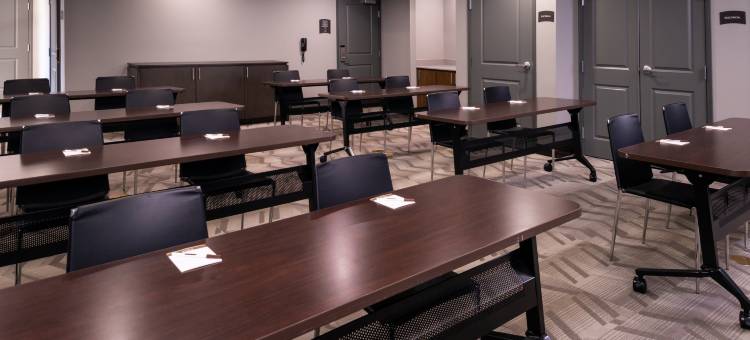 查尔斯湖Staybridge套房酒店(Staybridge Suites Lake Charles)图片