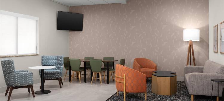 希尔顿欢朋酒店-费耶特维尔布拉格堡(Hampton Inn by Hilton Fayetteville Fort Bragg)图片