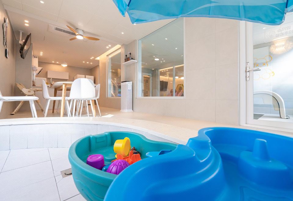 Gyeongju S5 Kids Pool Villa Hotel Overview