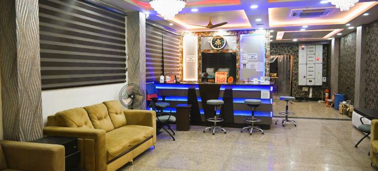 Rajmahal Premium Hotel & Banquet图片