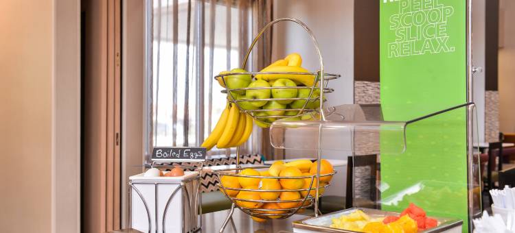 阿尔图纳 - 得梅因希尔顿欢朋酒店(Hampton Inn & Suites Altoona des Moines)图片