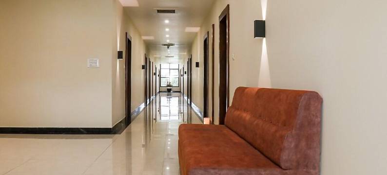 达亚尔斯里天堂酒店(Hotel Dayal Shree Paradise)图片