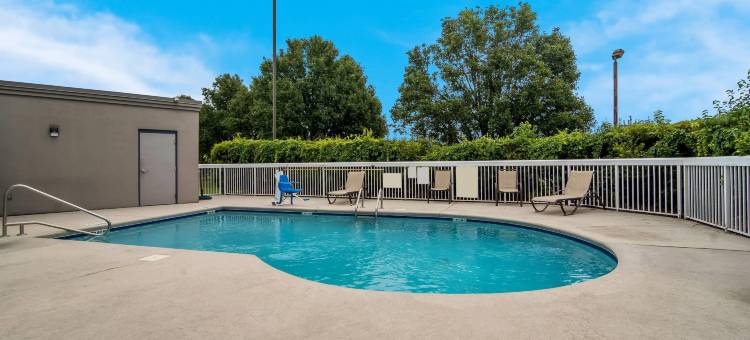 戈尔兹伯勒丽怡酒店(Country Inn & Suites by Radisson, Goldsboro, NC)图片