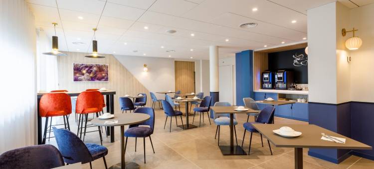 富热尔英式酒店 - 附游泳池及水疗(Brit Hotel Piscine & Spa - Fougères)图片