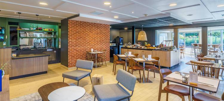 圣阿波利奈尔东第戎康铂酒店(Campanile NATURE - Dijon Est Saint-Apollinaire)图片