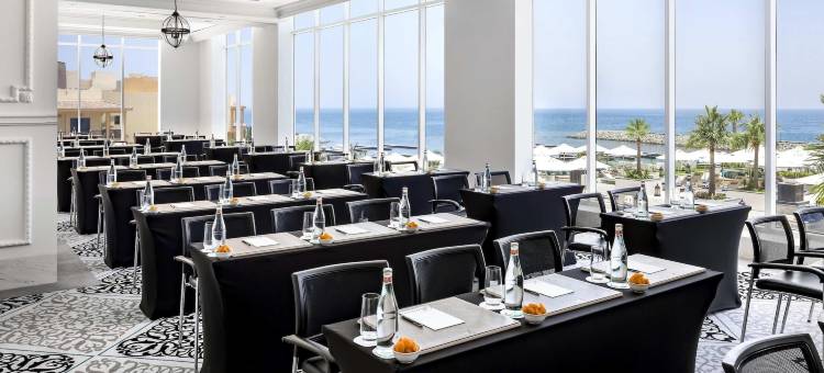 费尔蒙富查伊拉海滩度假酒店(Fairmont Fujairah Beach Resort)图片