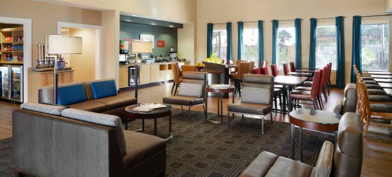 坦佩亚利桑那米尔斯购物中心万豪TownePlace酒店(TownePlace Suites Tempe at Arizona Mills Mall)图片