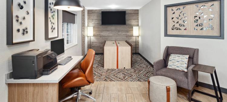 Candlewood 套房酒店阿普尔顿 by IHG(Candlewood Suites Appleton by IHG)图片