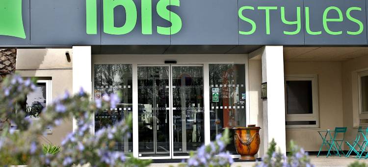 宜必思尚品亚维侬南部酒店(ibis Styles Avignon Sud)图片