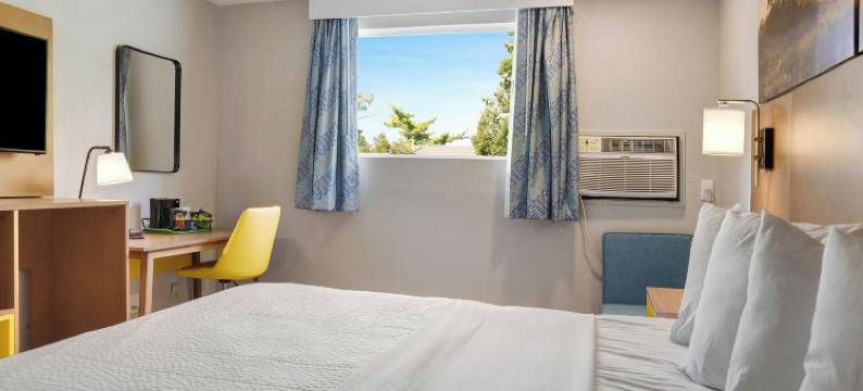 Days Inn by Wyndham Omaha NE图片