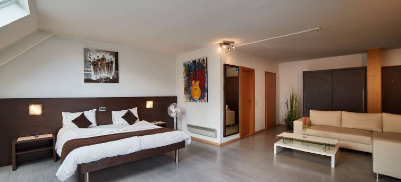 树林酒店(Threeland Hotel)图片