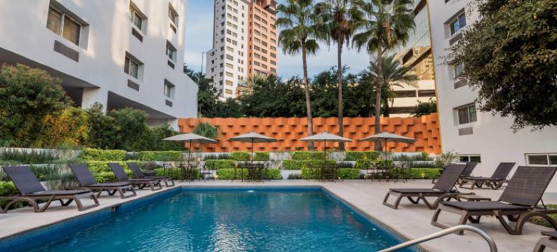 蒙特雷山谷舒适酒店(Comfort Inn Monterrey Valle)图片