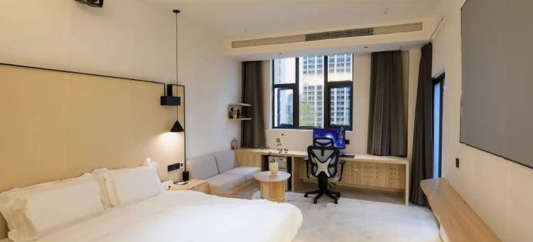 栖汐智能电竞酒店(岳池高铁站店)图片