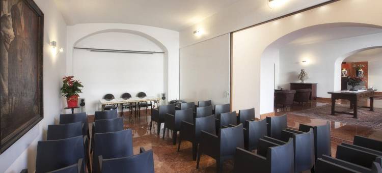 布鲁纳斯尼广场酒店(Palazzo Brunaccini Boutique Hotel)图片
