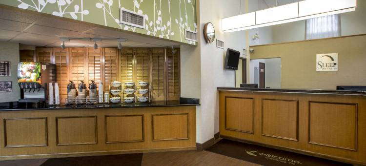 运动世界大道附近舒眠套房酒店(Sleep Inn & Suites Near Sports World Blvd)图片