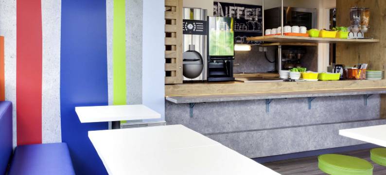 宜必思快捷酒店克莱蒙费朗北里永(Ibis Budget Clermont Ferrand Nord Riom)图片