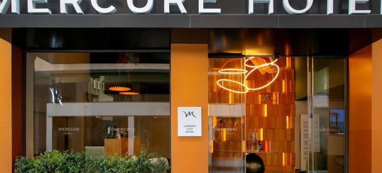 Mercure Larnaca Finikoudes Beach图片
