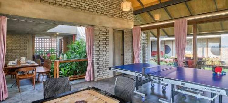 SaffronStays Ashfield - 5BHK Eco-Farmhouse with Pools, Jacuzzi, Lawn & Games Room图片
