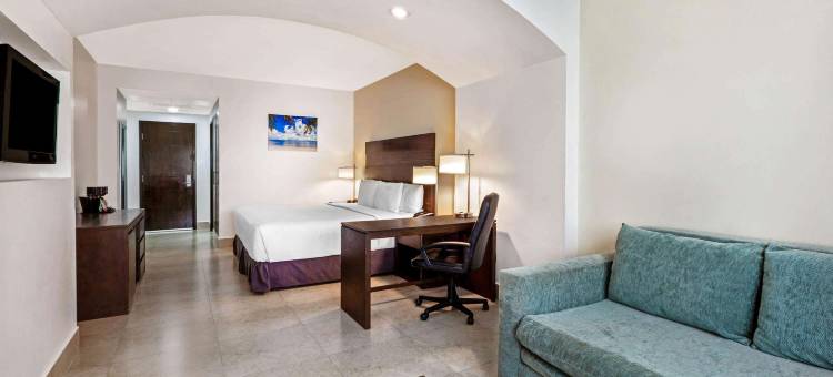 坎昆温德姆拉昆塔酒店(Wyndham Garden Cancun Downtown)图片