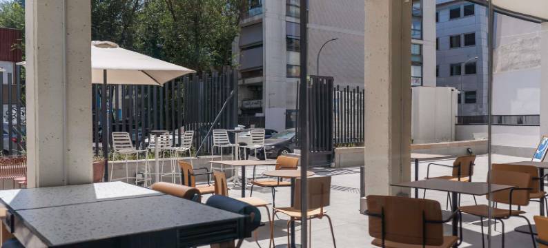 宜必思快捷马德里阿尔巴桑斯(Ibis Budget Madrid Albasanz)图片