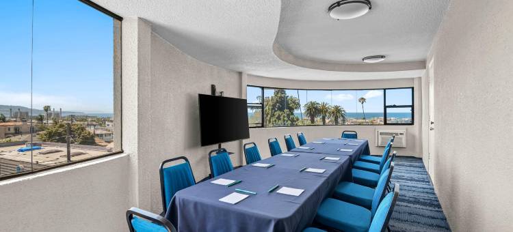 贺茂沙海滩凯艺套房酒店(Quality Inn & Suites Hermosa Beach)图片